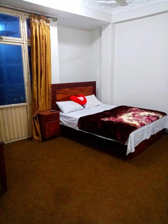 Hotel Tour De Swat Saidu Sharif Buitenkant foto